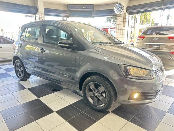 VOLKSWAGEN FOX 1.6 MSI TOTAL FLEX CONNECT 4P MANUAL VOLKSWAGEN FOX 1.6 MSI TOTAL FLEX CONNECT 4P MANUAL